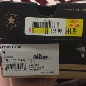 Converse print shoes